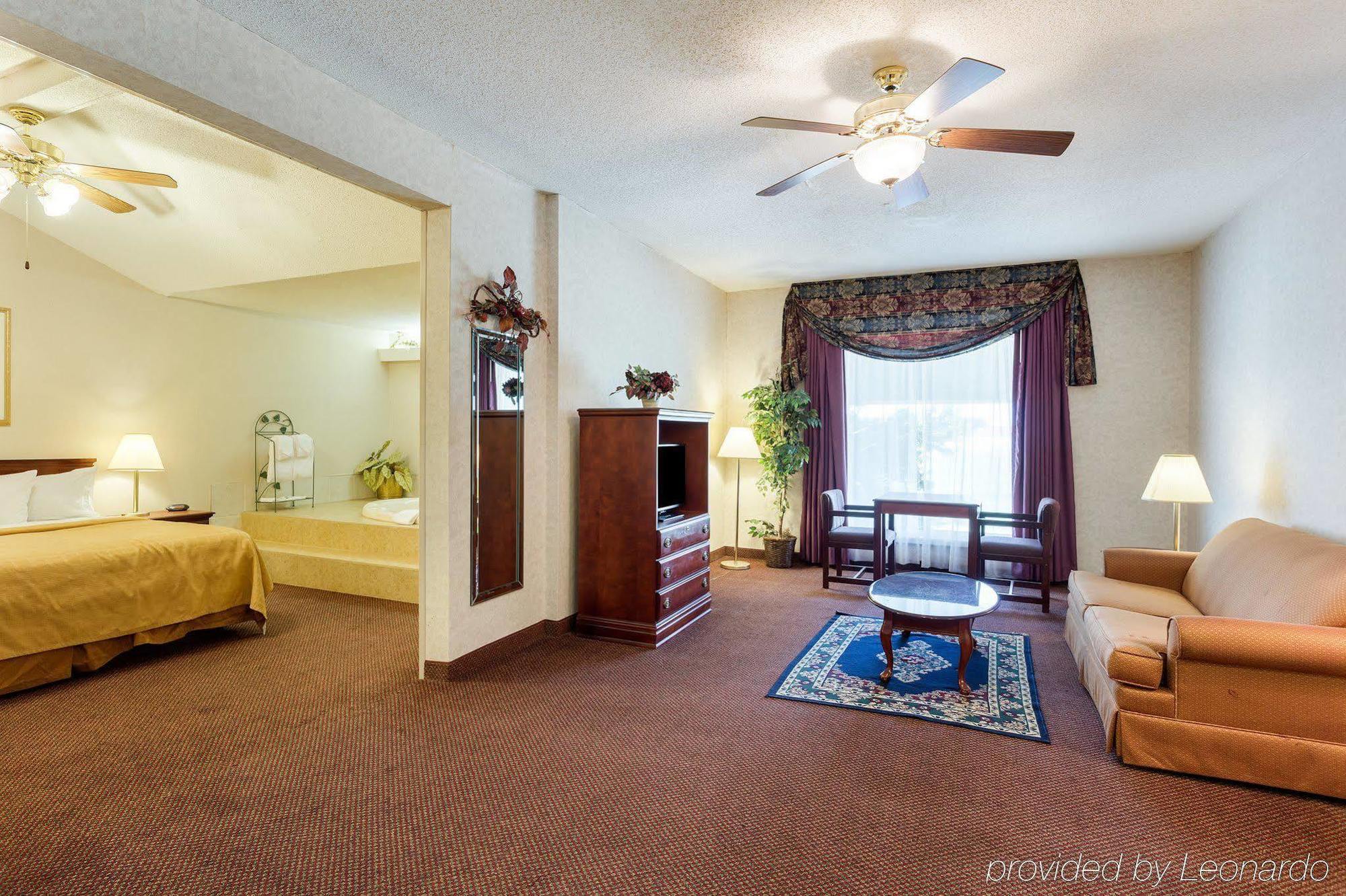 Quality Inn Robinsonville Exterior photo